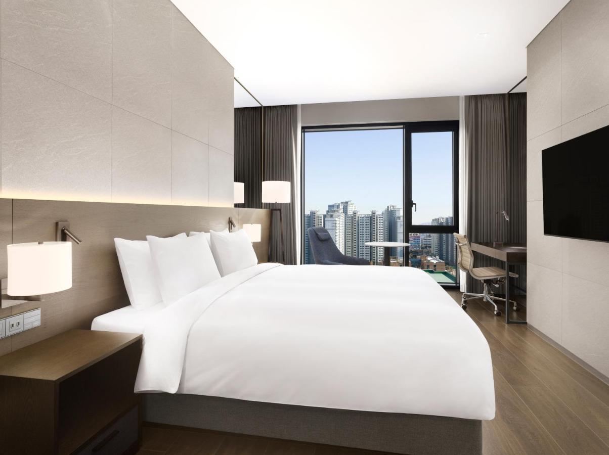Four Points By Sheraton Suwon Extérieur photo