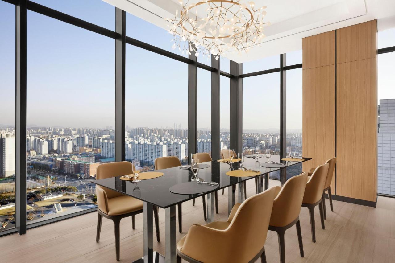 Four Points By Sheraton Suwon Extérieur photo